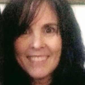 Meet your Posher, Juanita